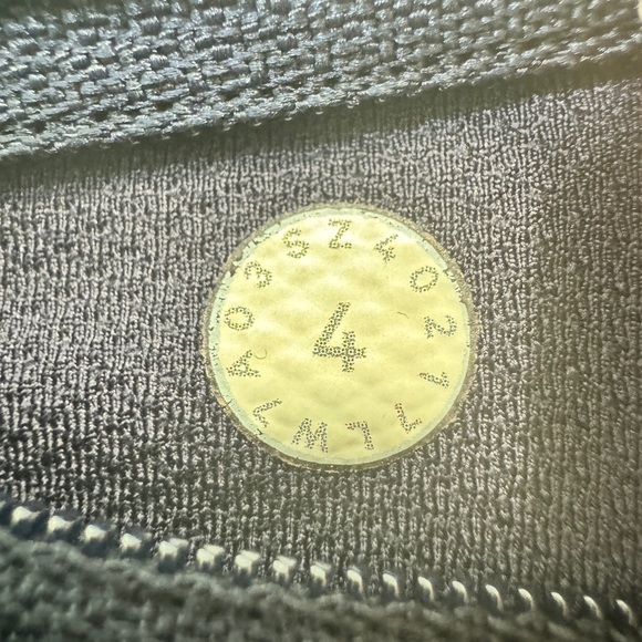 Lululemon Run Times Short Navy - Picture 4 of 11